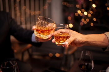 Why Diageo Stock Cratered This Week: https://g.foolcdn.com/editorial/images/858081/toasting-with-drinks.jpg