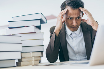 Why the Nasdaq Dropped 1.5% This Morning (and Bounced Back by Lunch): https://g.foolcdn.com/editorial/images/858703/nervous-businessperson.jpg