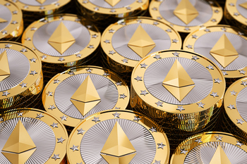 Got $1,000? This Cryptocurrency Is a No-Brainer Buy for Long-Term Holding: https://g.foolcdn.com/editorial/images/858719/ethereum-virtual-money.jpg