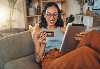 5 Reasons to Buy MercadoLibre Stock Like There's No Tomorrow: https://g.foolcdn.com/editorial/images/858695/purchasing-online-with-credit-card.jpg