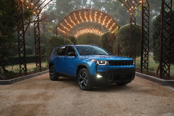 Can the Revived Jeep Cherokee Save Stellantis?: https://g.foolcdn.com/editorial/images/860113/jp026_031ch.jpg
